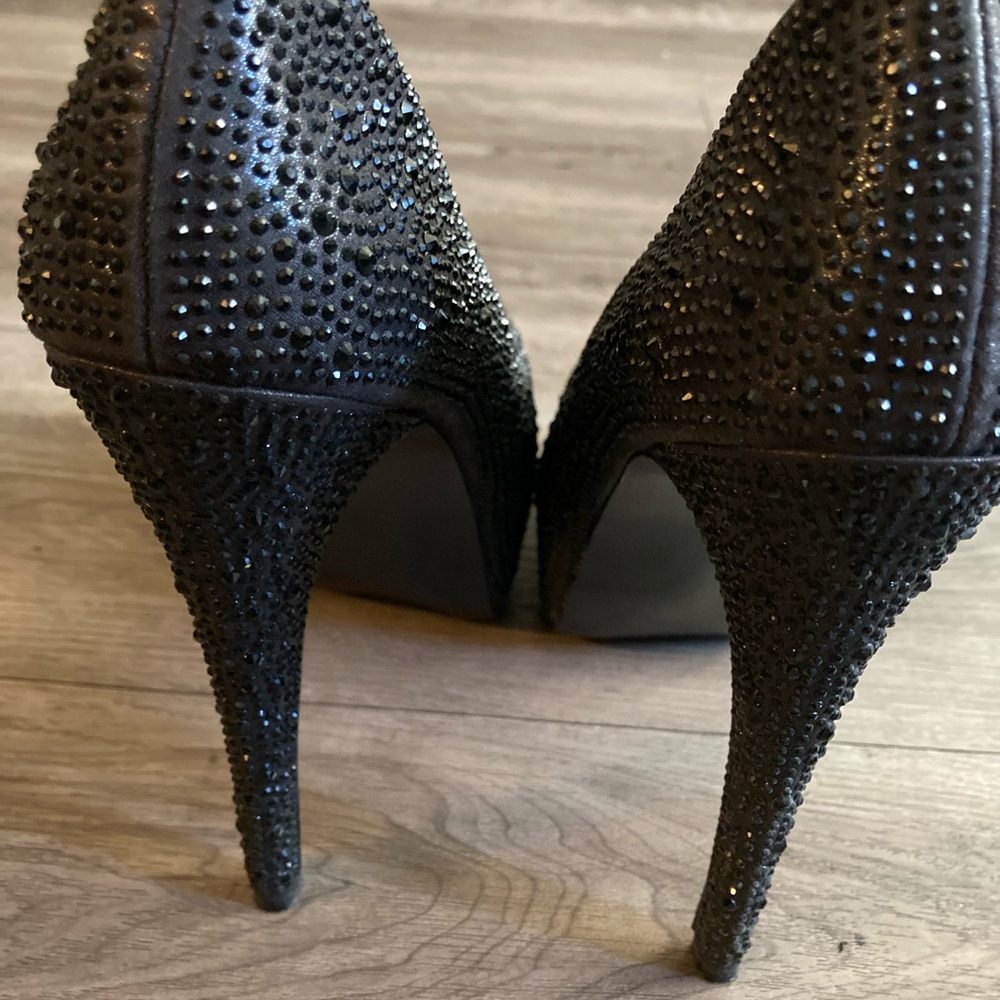 4 Inch Heels - image 5